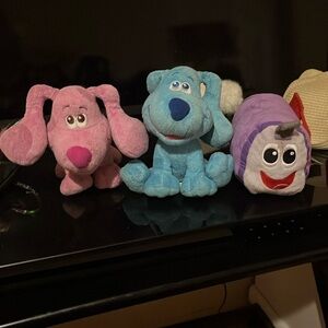 Blues clues stuffies